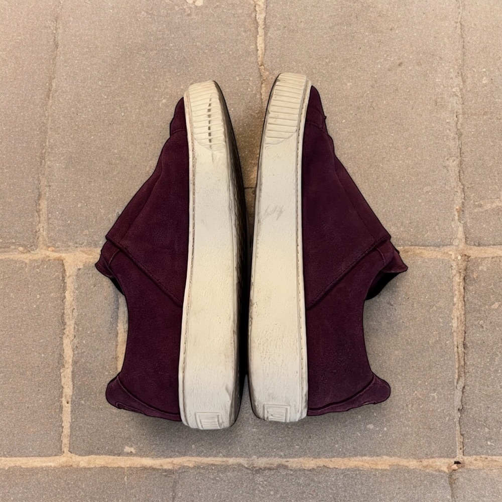 Purple Plum Colored Suede Velcro Pumas Women’s size 9 - Picture 10 of 14
